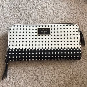 Fossil brand wallet